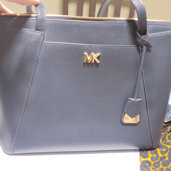 Michael Kors Handbags - Michael Kors midnight blue Maddie tote size medium.